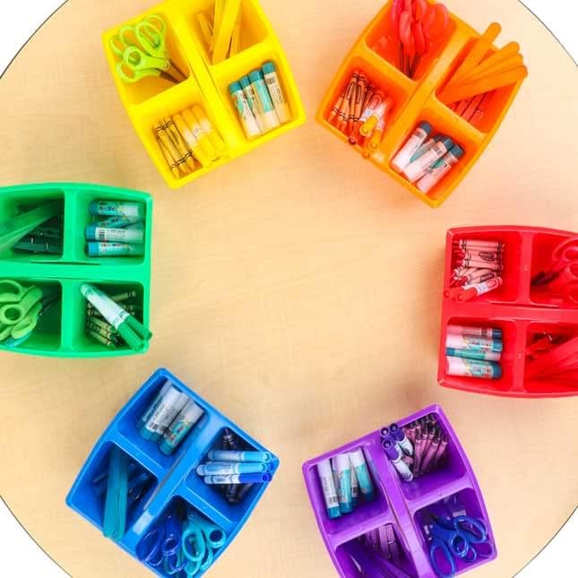 Really Good Stuff Four-Equal-Compartment Caddies with Handles | Classroom Organizing Bins, Supply Holders, Organize School & Home, Assorted Colors 6-Pack - Image 9